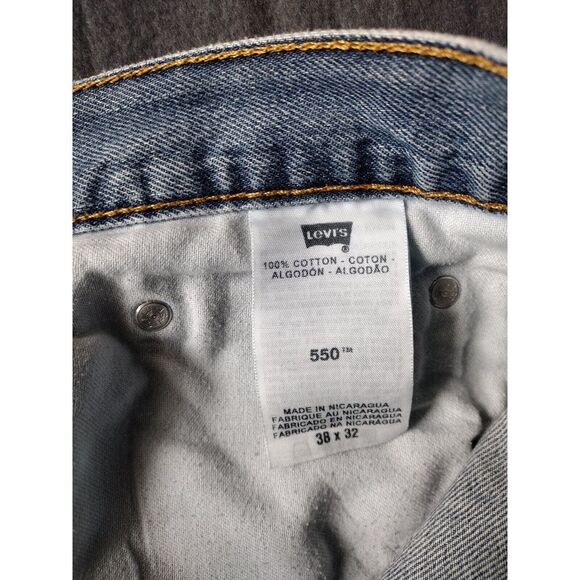 Vintage Levis 550 Jeans Mens 38x32 Relaxed Fit Tapered‎ Faded Med Wash - Picture 3 of 9